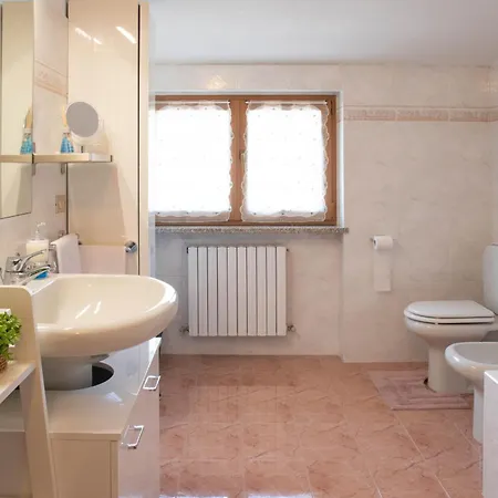 Apartment Silla House - A Due Passi Dal