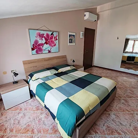 Silla House - A Due Passi Dal Apartment Malgrate
